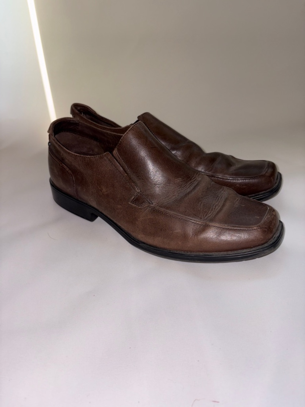 Rockport Brown Leather Slip-On Loafers for Men Size 9.5 Wide‎